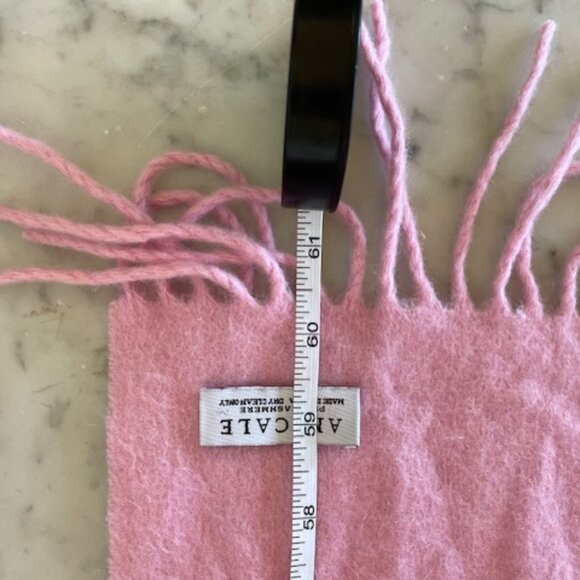 AMICALE CASHMERE Melange Pink Cashmere Scarf with Fringe - Picture 9 of 15